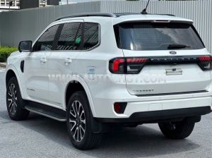Xe Ford Everest Platinum 2.0L 4x4 AT 2025