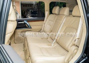 Xe Toyota Land Cruiser VX 4.6 V8 2016
