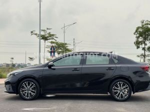 Xe Kia K3 Premium 1.6 AT 2024