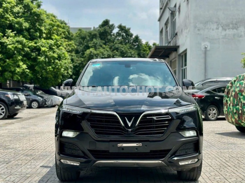 VinFast Lux SA 2.0 Tiêu chuẩn 2022