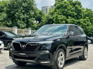 Xe VinFast Lux SA 2.0 Tiêu chuẩn 2022