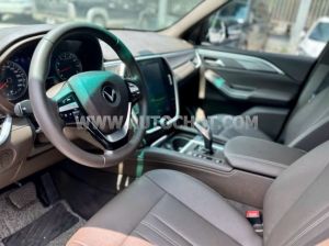 Xe VinFast Lux SA 2.0 Tiêu chuẩn 2022