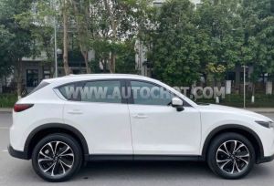 Xe Mazda CX5 Premium 2.0 AT 2024