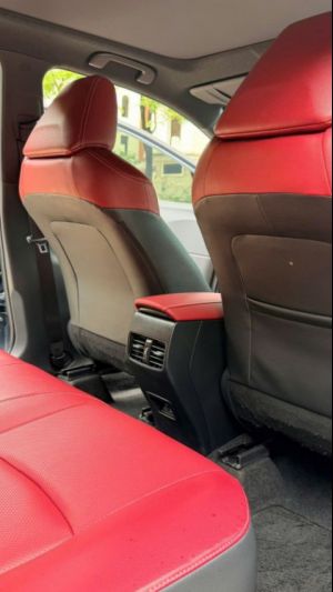 Xe Toyota Corolla Cross 1.8V 2024
