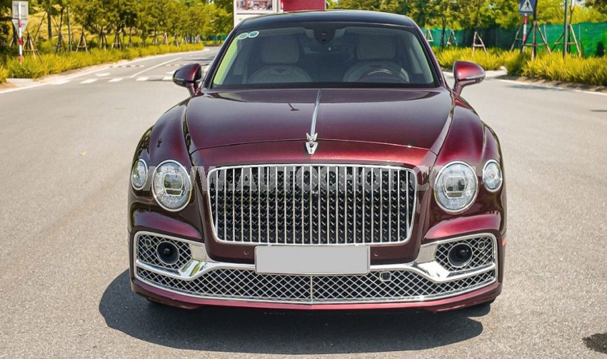 Bentley Flying Spur First Edition V8 2021