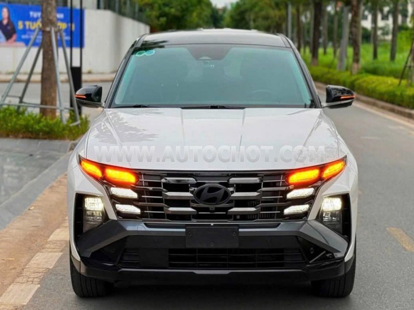 Xe Hyundai Tucson 2.0 AT CRDi Đặc biệt 2024