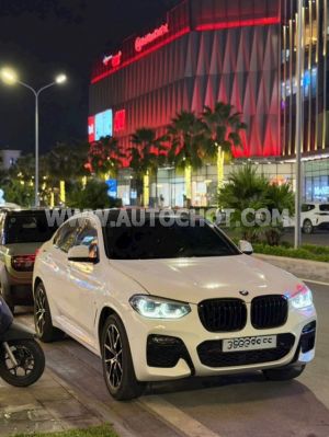 Xe BMW X4 xDrive20i M Sport 2021