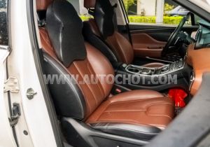 Xe Hyundai SantaFe Cao cấp 2.2L HTRAC 2021
