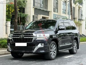 Xe Toyota Land Cruiser 4.6 V8 2020