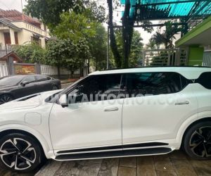 Xe VinFast VF9 Plus 6S 2025