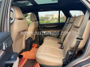 Xe Ford Everest Titanium 2.0L 4x2 AT 2022