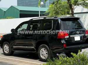 Xe Toyota Land Cruiser VX 4.6 V8 2015