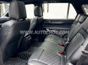 Xe Ford Everest Platinum 2.0L 4x4 AT 2024
