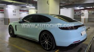 Xe Porsche Panamera 4 2021