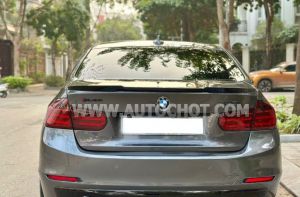 Xe BMW 3 Series 320i 2012
