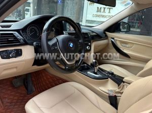 Xe BMW 3 Series 320i 2012