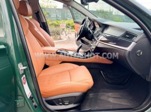 Xe BMW 5 Series 520i 2012