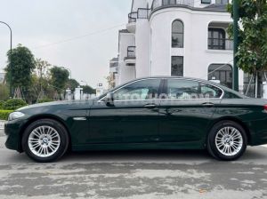 Xe BMW 5 Series 520i 2012