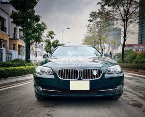Xe BMW 5 Series 520i 2012