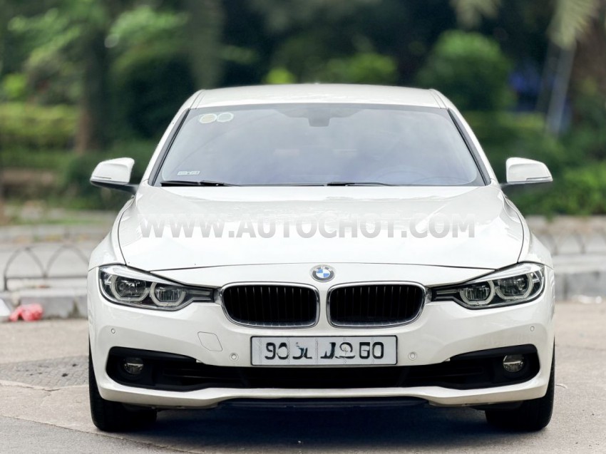 BMW 3 Series 320i 2018