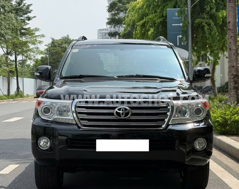 Toyota Land Cruiser VX 4.6 V8 2015