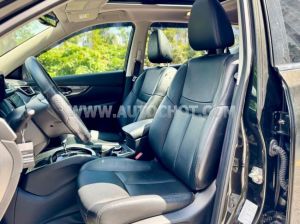 Xe Nissan X trail 2.5 SV Premium 4WD 2019