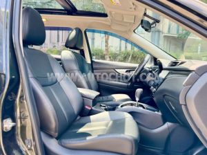Xe Nissan X trail 2.5 SV Premium 4WD 2019