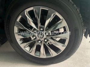 Xe Toyota Land Cruiser VXR 3.5 V6 2021
