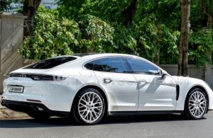 Xe Porsche Panamera 2.9 V6 2020