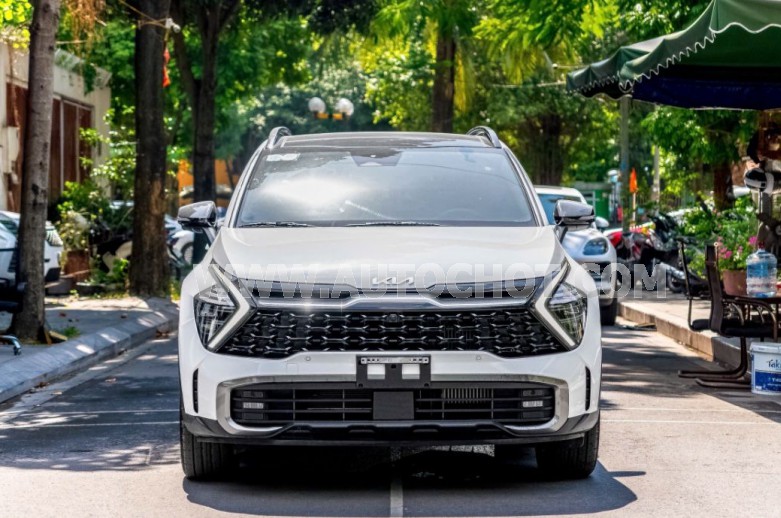 Xe Kia Sportage Signature X-Line 1.6T AWD 2024