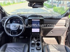 Xe Ford Everest Platinum 2.0L 4x4 AT 2025