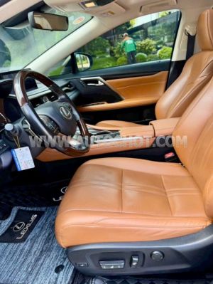 Xe Lexus RX 350L 2020