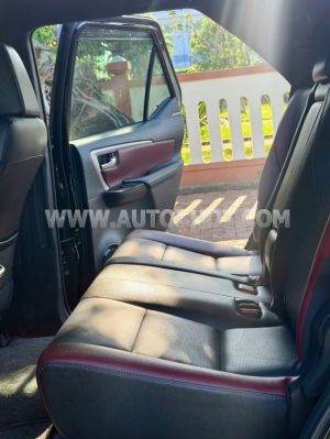 Xe Toyota Fortuner Legender 2.4L 4x2 AT 2025