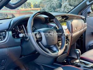 Xe Toyota Fortuner Legender 2.4L 4x2 AT 2025