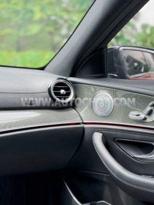 Xe Mercedes Benz E class E300 AMG 2019