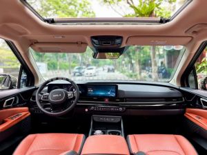 Xe Kia Carnival Signature 2.2D 2025