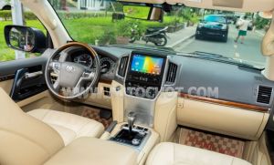 Xe Toyota Land Cruiser VX 4.6 V8 2016