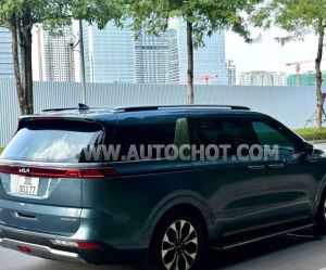 Xe Kia Carnival Signature 2.2D 2024