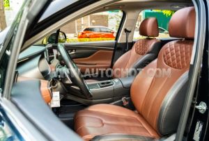 Xe Hyundai SantaFe Cao cấp 2.5L HTRAC 2022