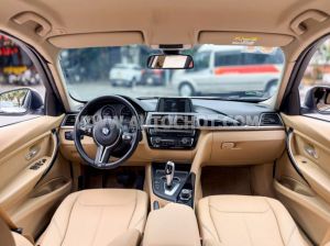 Xe BMW 3 Series 320i 2018