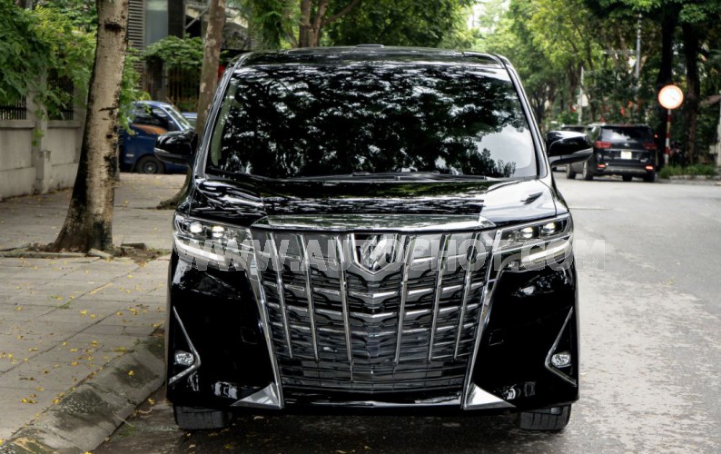 Toyota Alphard Luxury Executive Lounge 2020