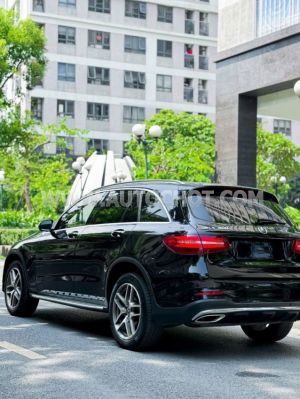 Xe Mercedes Benz GLC 300 4Matic 2017
