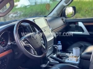 Xe Toyota Land Cruiser VX 4.6 V8 2013