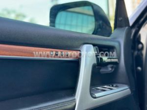 Xe Toyota Land Cruiser VX 4.6 V8 2013