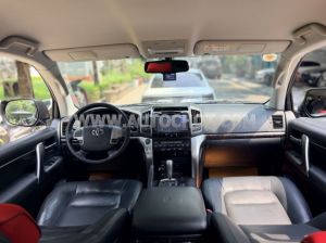 Xe Toyota Land Cruiser VX 4.6 V8 2015