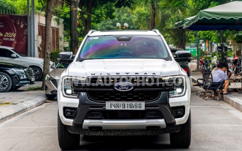 Xe Ford Everest Wildtrak 2.0L 4x4 AT 2023