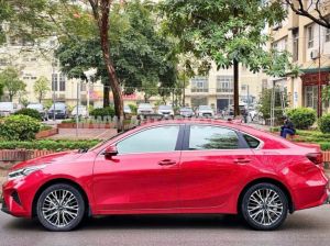 Xe Kia K3 Premium 1.6 AT 2024