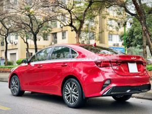 Xe Kia K3 Premium 1.6 AT 2024