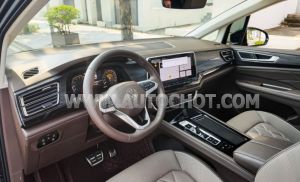 Xe Volkswagen Viloran Luxury 2025