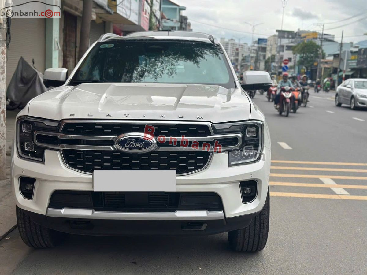 Xe Ford Everest Platinum 2.0L 4x4 AT 2025